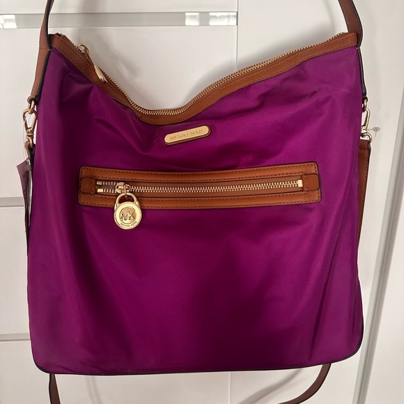 New Michael Kors purple purse - Picture 2 of 4